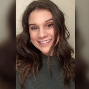 Meet your Posher, Lexie